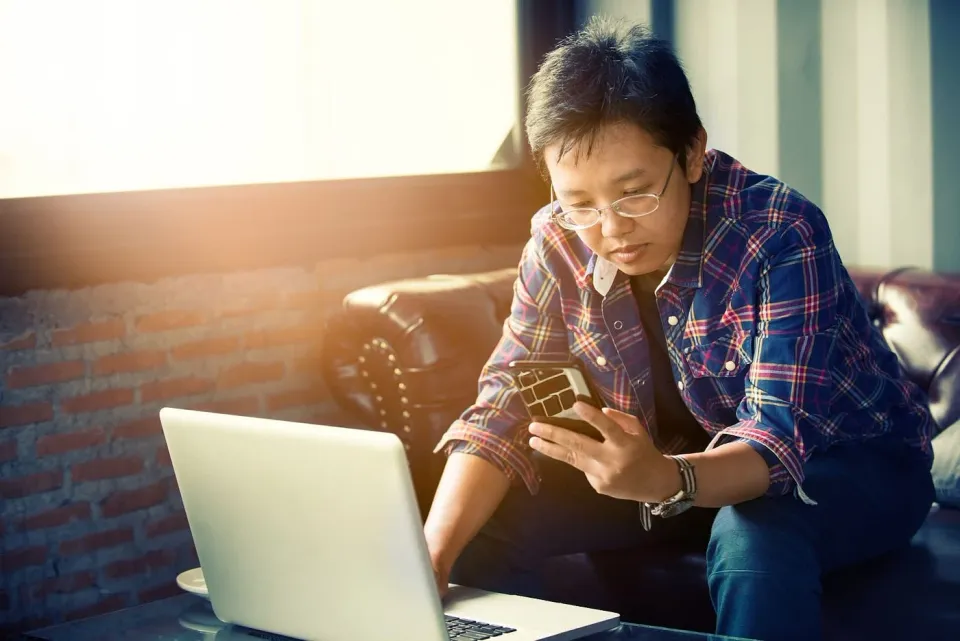 How to Get the Most Out of Your Investor Updates (and the Checklist You Need to Get it Done)